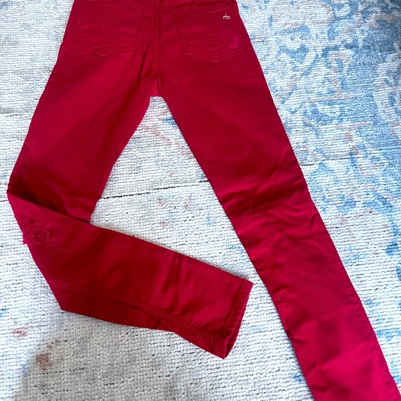 Beautiful red jean, new without tags - Picture 2 of 4